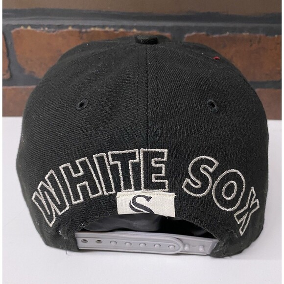New Era Other - Chicago White Sox Hat Cap Mens SnapBack Black White Rear Spellout New Era 9Fifty